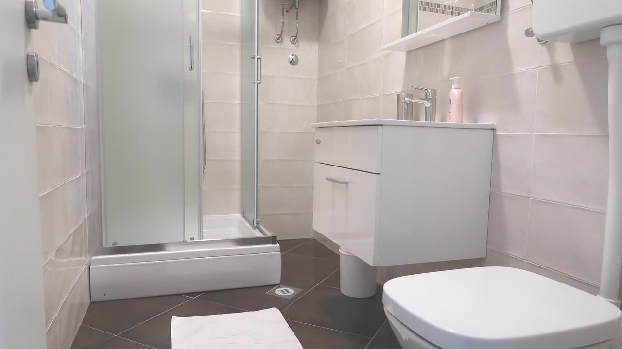 Apartment Maja Krk Town Bagian luar foto